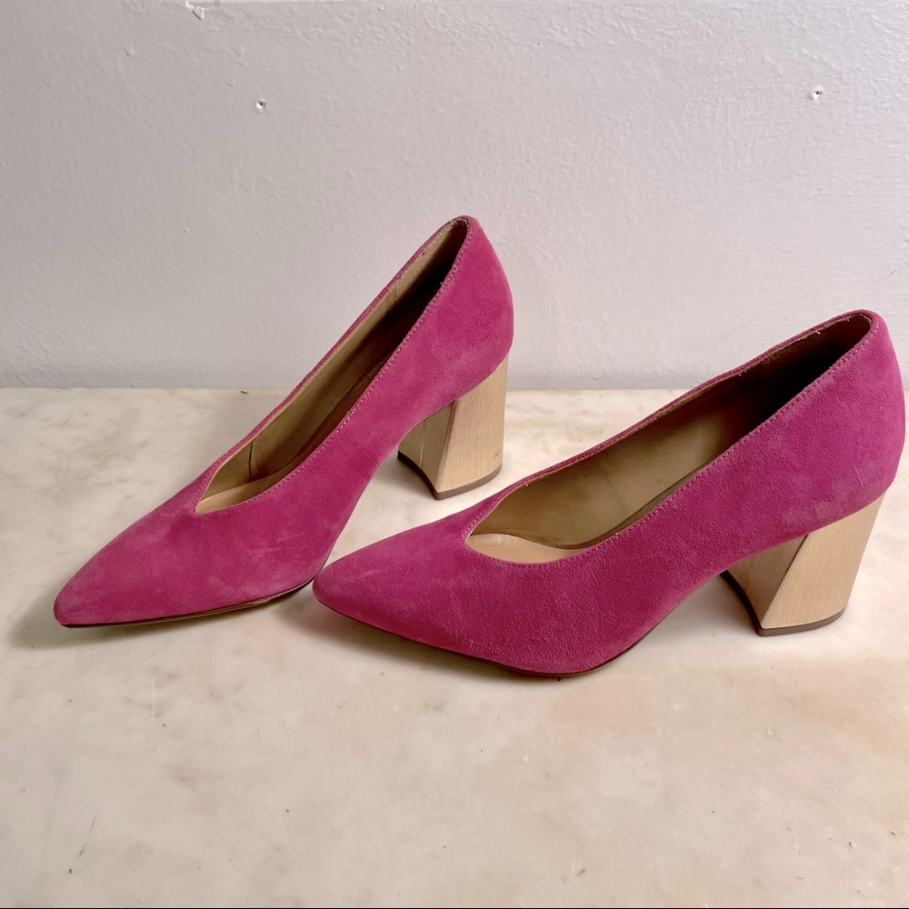 Naturalizer Pink Suede Pumps